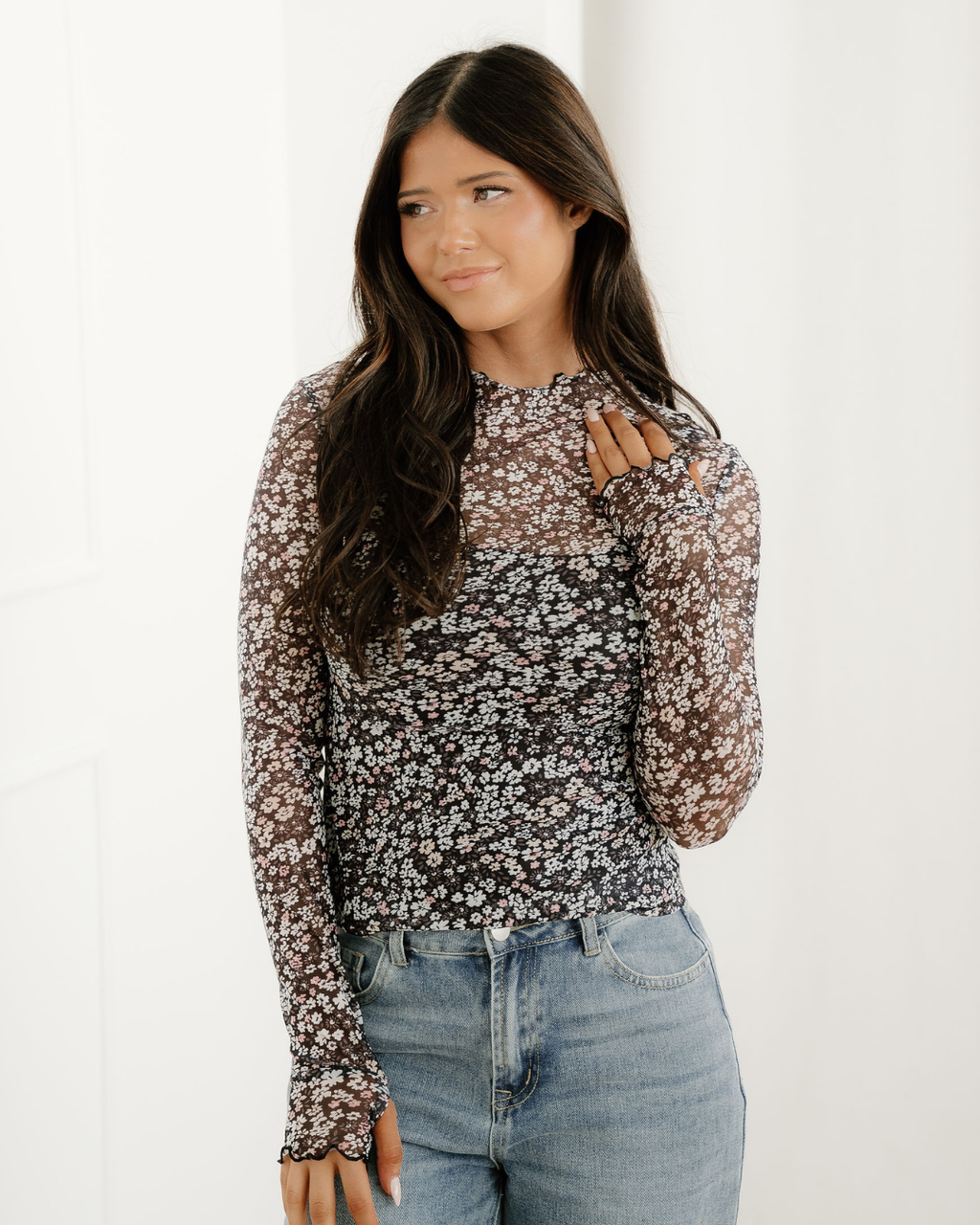 Vera Ditsy Floral Mesh Thumbhole Sleeve Slim Fit Top