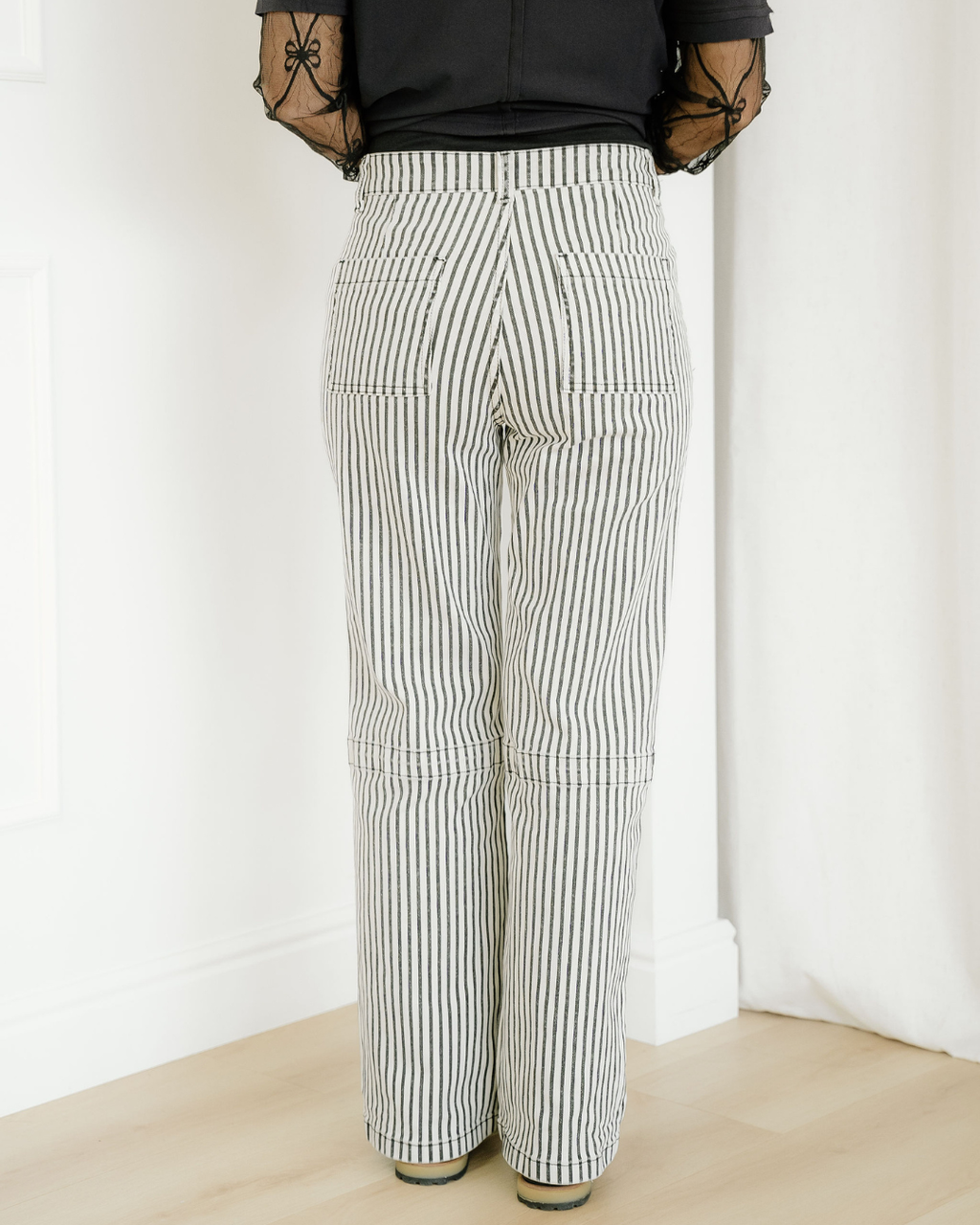 Cassie Stripe Patch Pocket High Waist Shift Denim Jeans