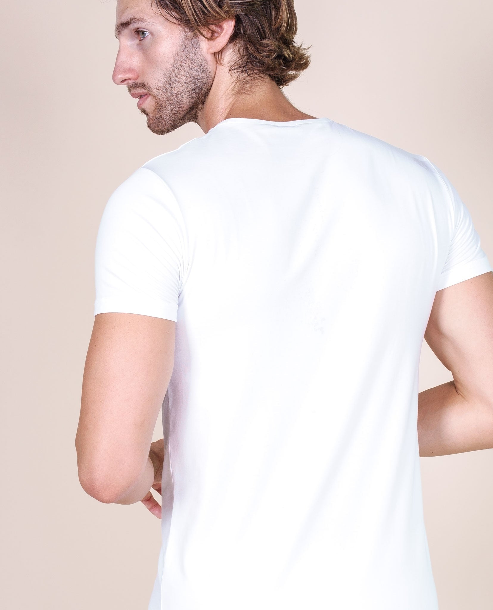 BASIC COTTON Free Spirit Premium Quality 100% Cotton Men's Crew Neck T-Shirt. Proudly Made in Italy (906)